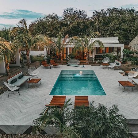 Хостел Surf And Yoga Retreat Nicaragua Ла-Альбина Экстерьер фото