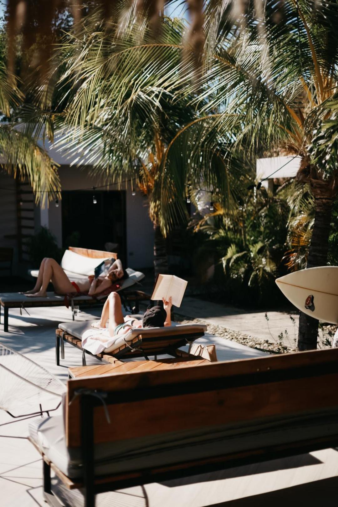 Хостел Surf And Yoga Retreat Nicaragua Ла-Альбина Экстерьер фото
